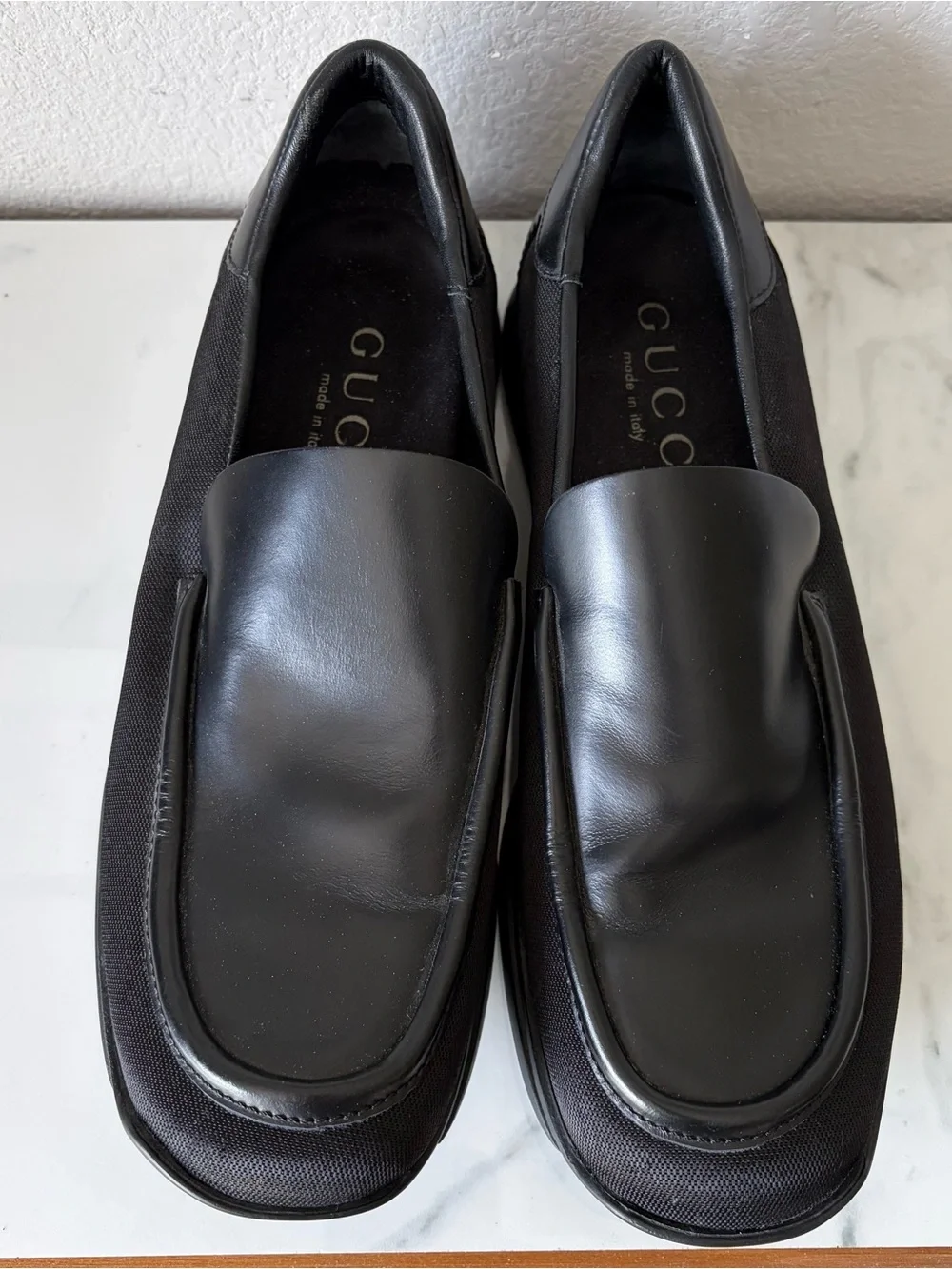 Gucci Men’s Black Leather Slip-On Loafers Square Toe size 6 Rubber Italy